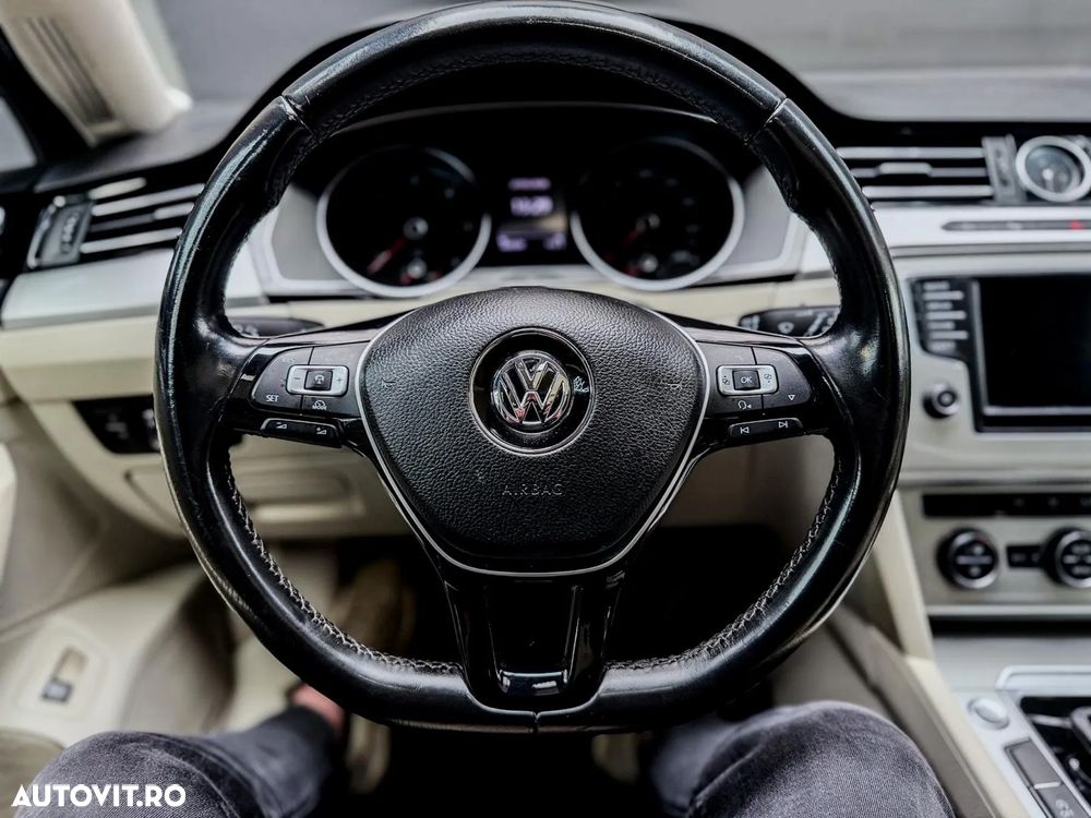 Volkswagen Passat - 7