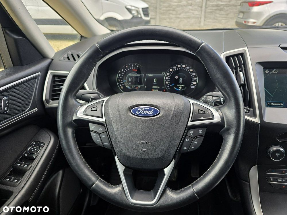 Ford S-Max - 15
