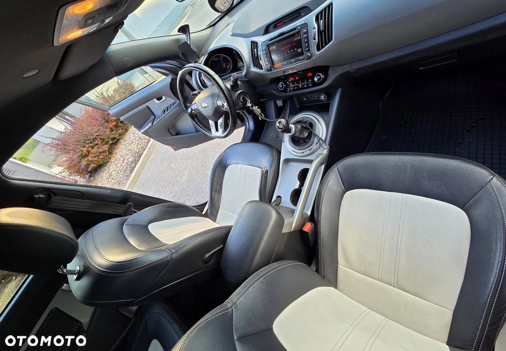 Kia Sportage 1.6 GDI Business Line L 2WD - 23