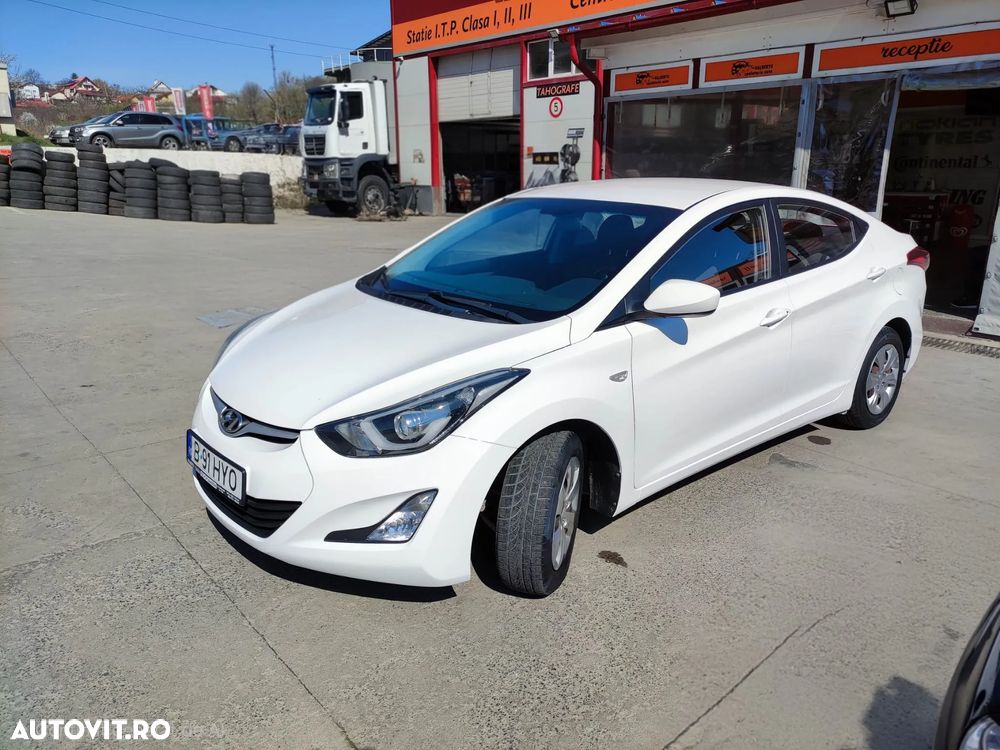 Hyundai Elantra 1.6 MPi - 2
