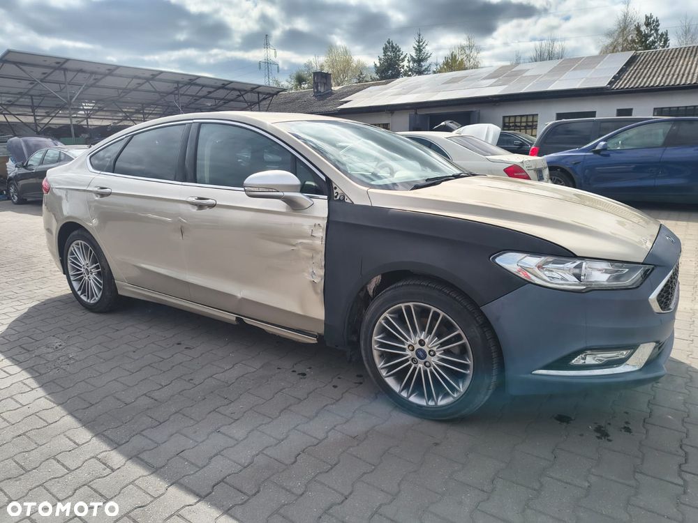 Ford Fusion - 6
