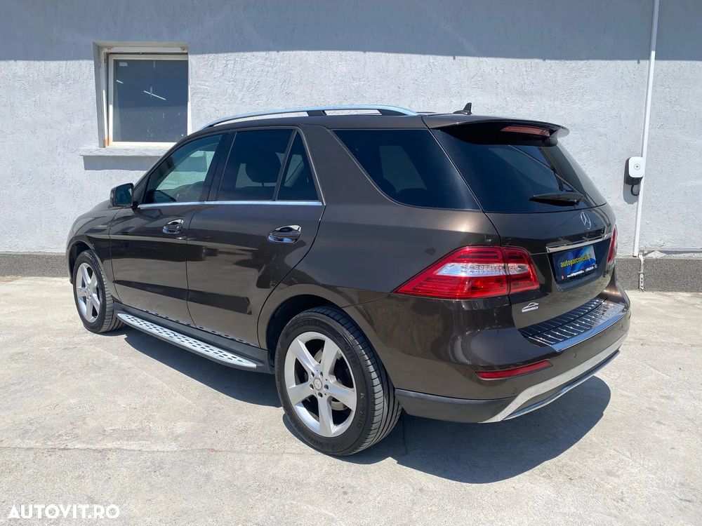 Mercedes-Benz ML - 15