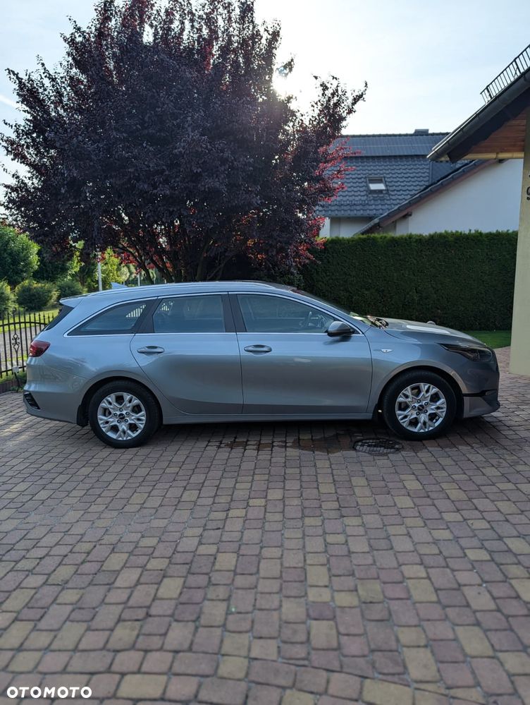 Kia Ceed 1.5 T-GDI Business Line - 16