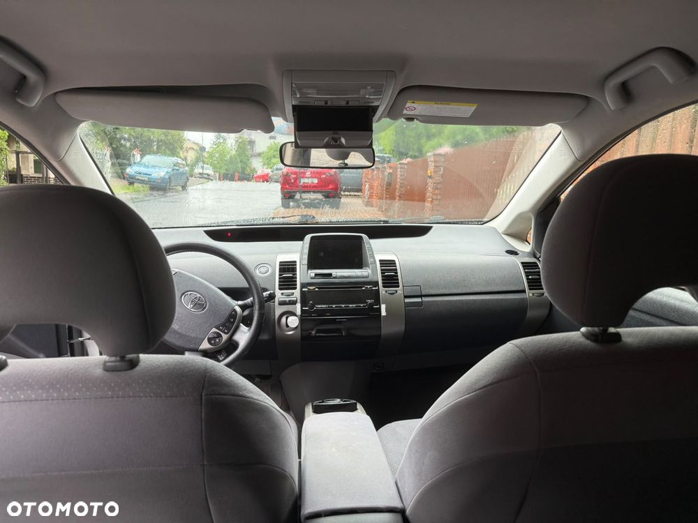 Toyota Prius 1.5 VVT-i Sol (nav) - 17