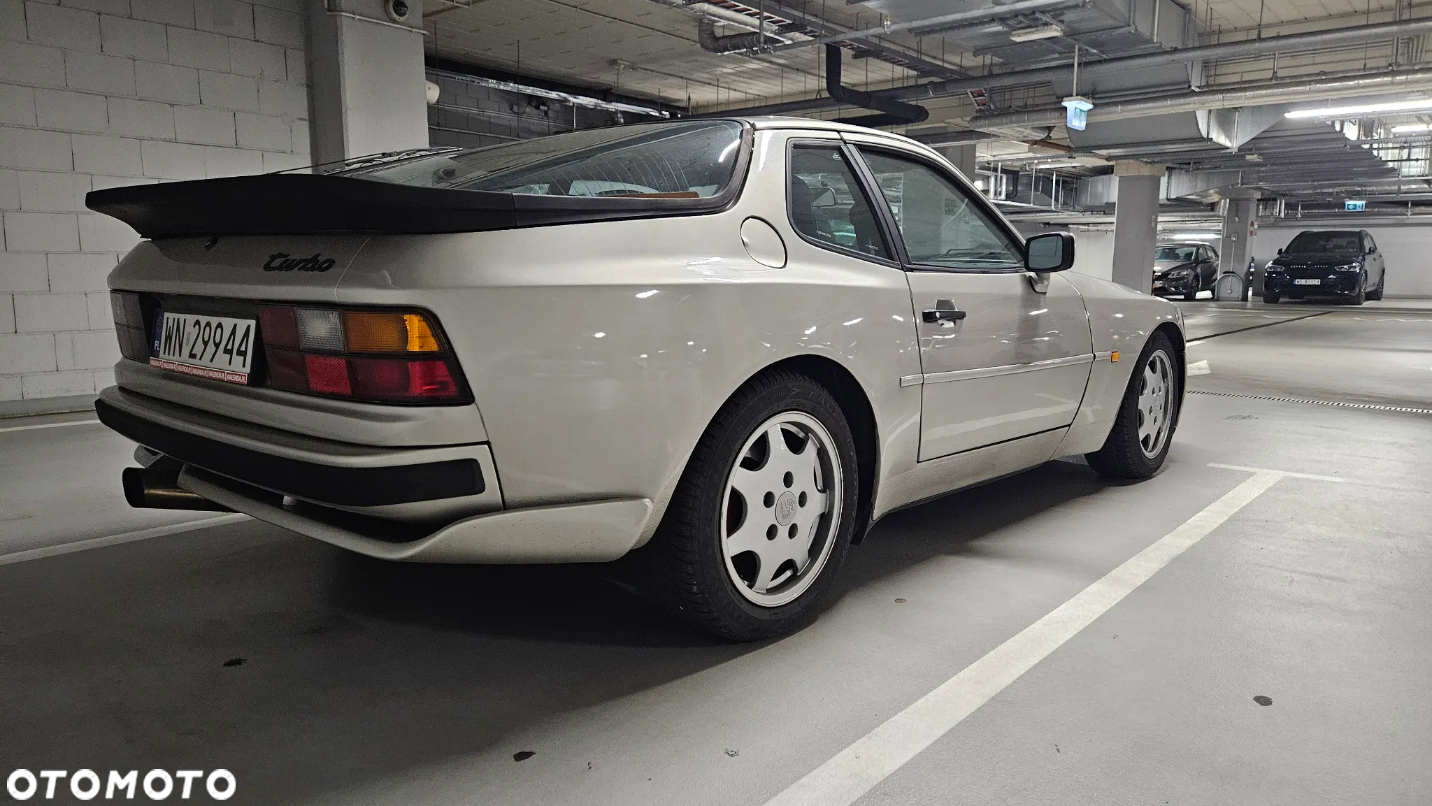 Porsche 944 2.5 Turbo - 7
