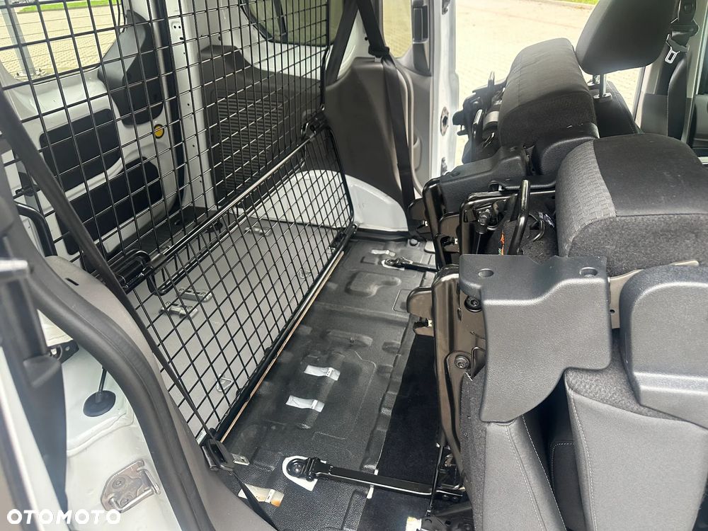 Ford Transit Connect Kombi 220 L1 Trend - 21