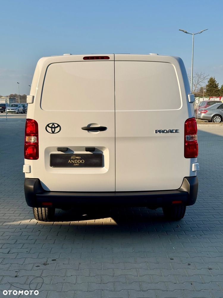 Toyota Proace Long - 8