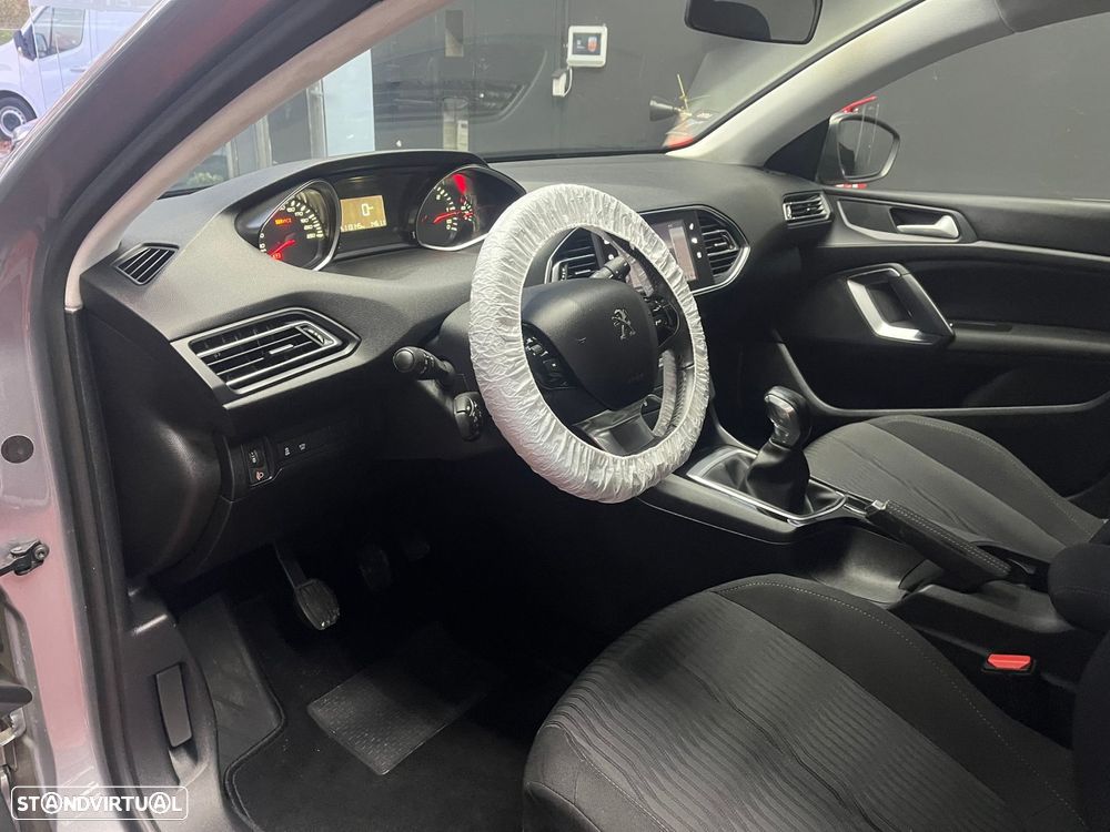 Peugeot 308 SW 1.6 BlueHDi Active - 8