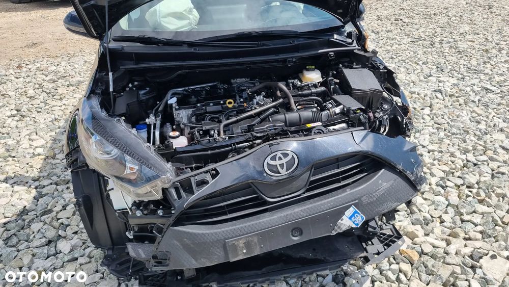 Toyota Yaris - 33
