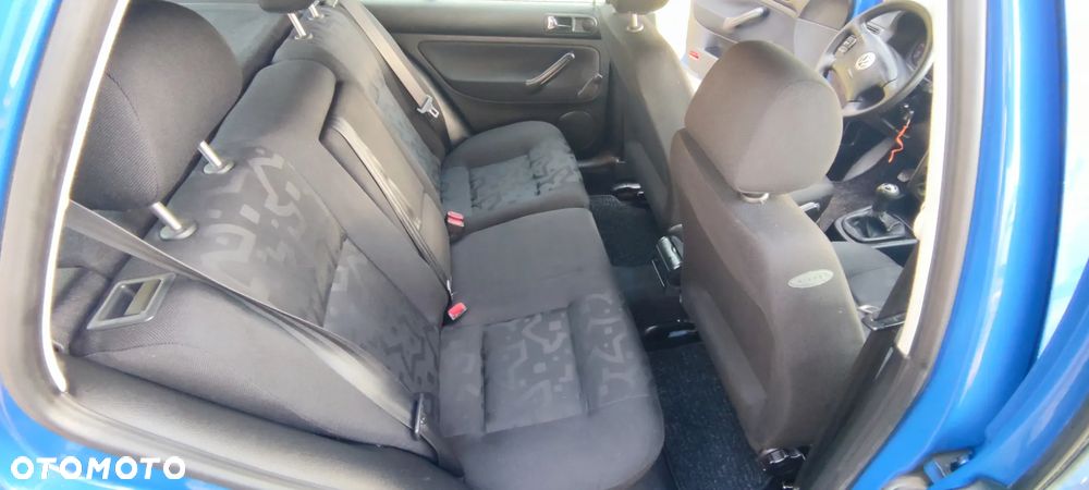 Volkswagen Golf 1.9 TDI Comfortline - 12