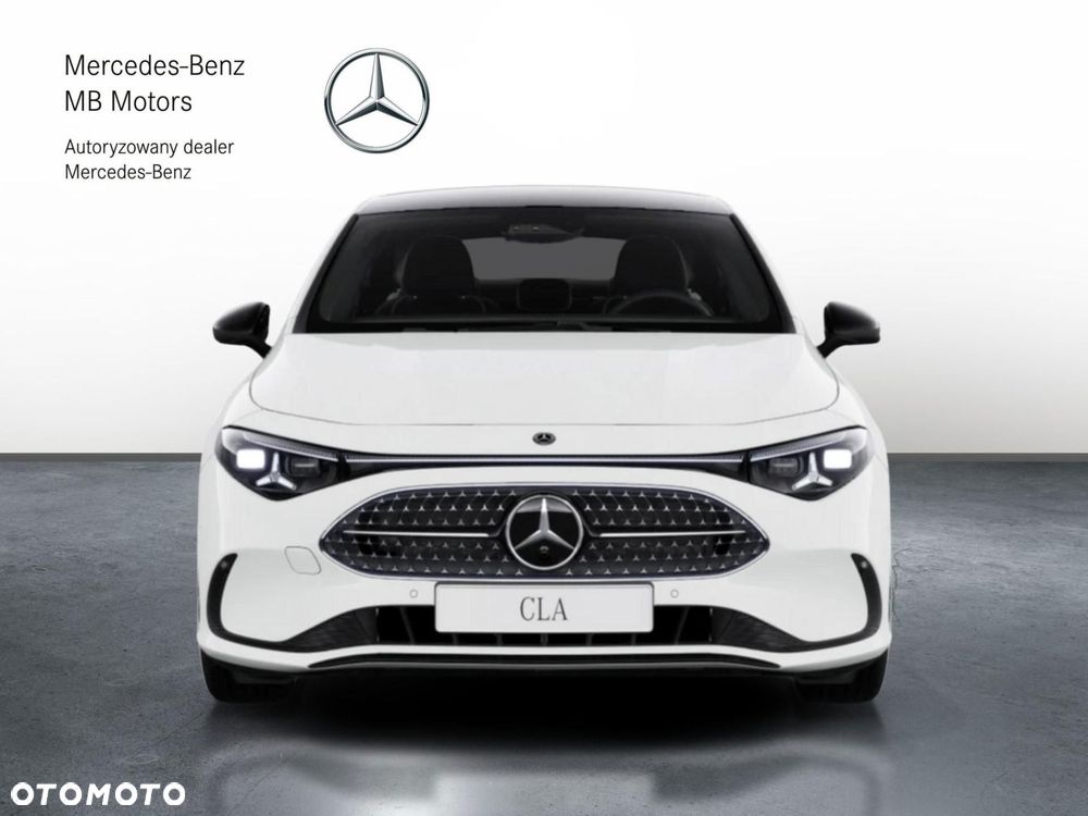 Mercedes-Benz CLA - 10