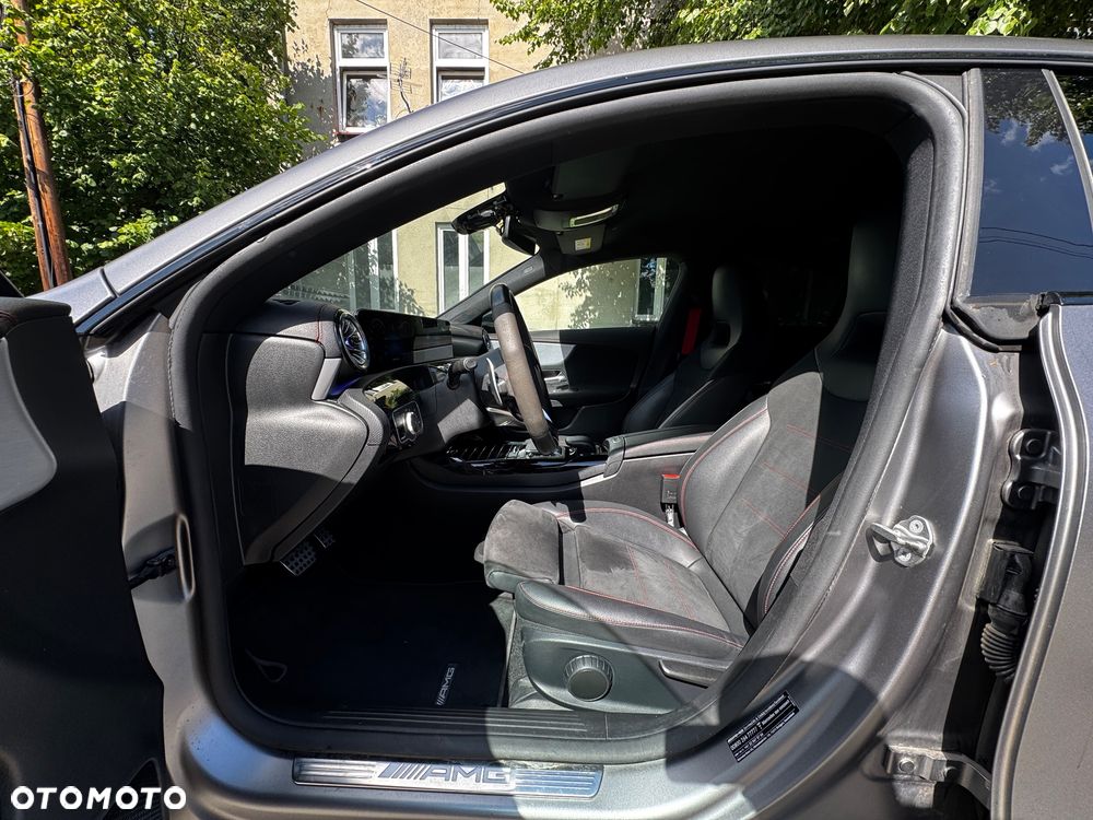 Mercedes-Benz CLA - 19