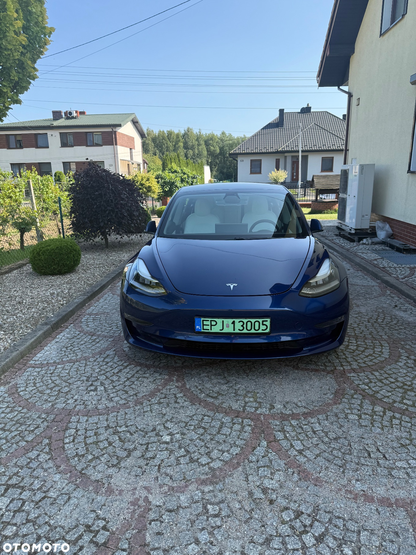 Tesla Model 3 Langstreckenbatterie Allradantrieb Dual Motor - 3