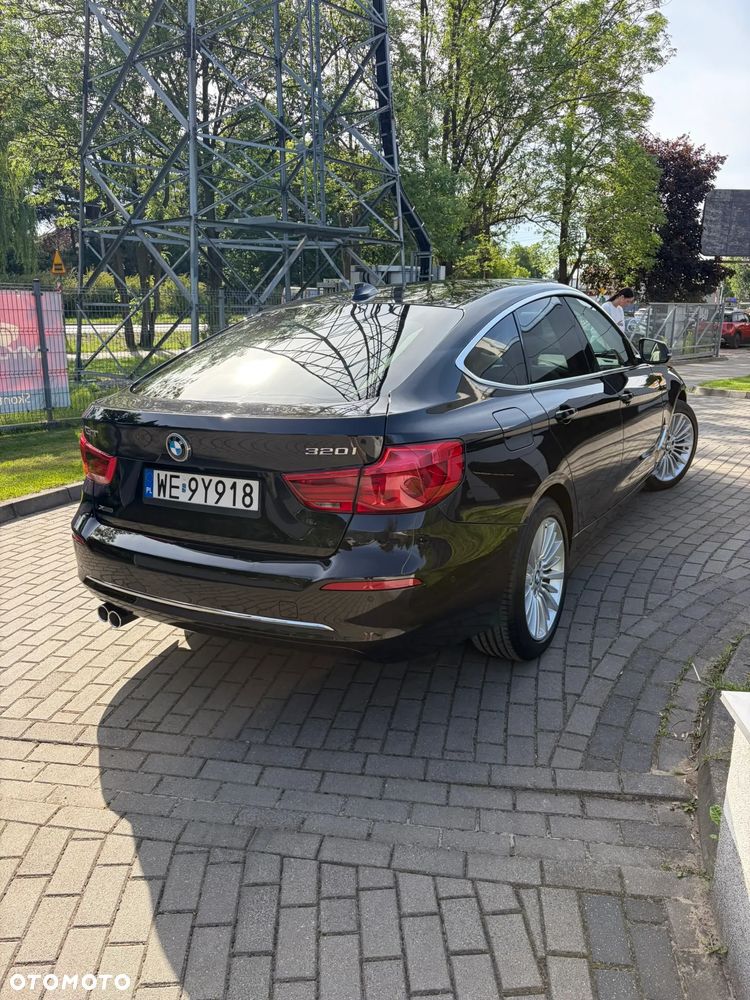 BMW 3GT 320i GPF Luxury Line - 14