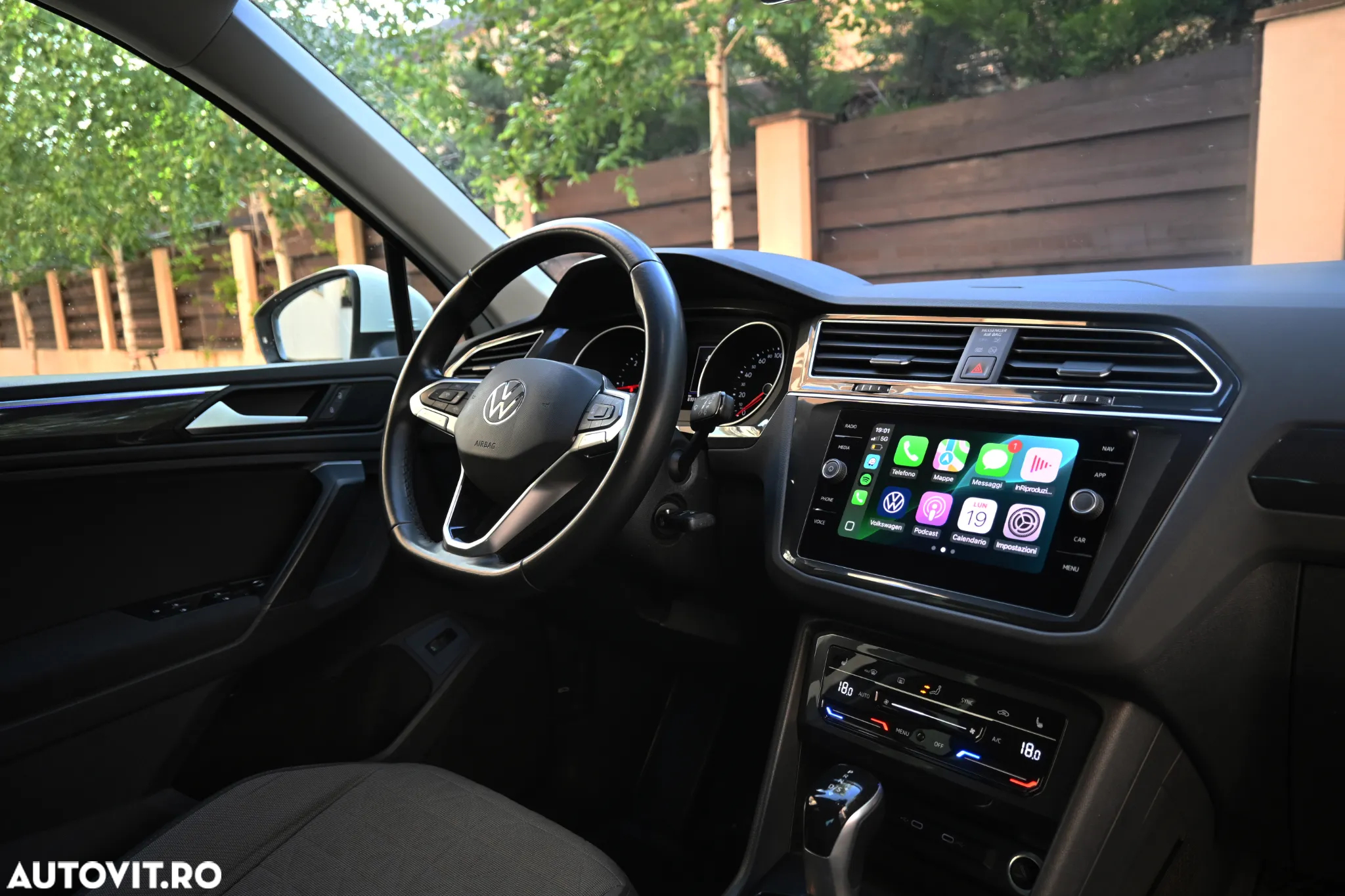 Volkswagen Tiguan 2.0 TDI SCR DSG 4Motion Elegance - 25
