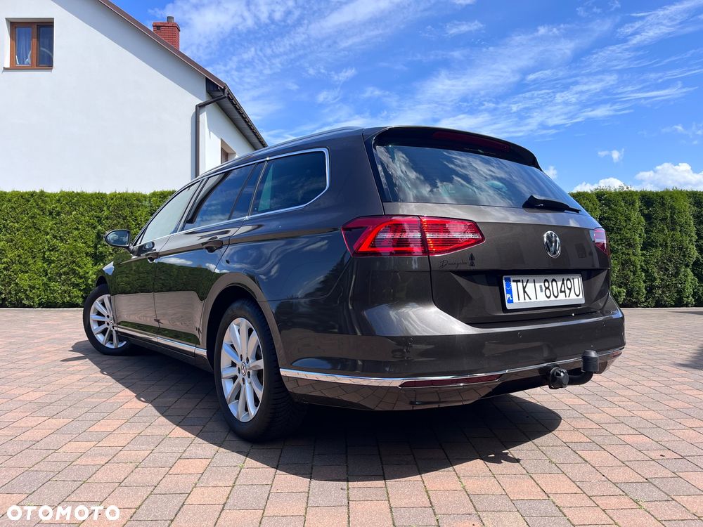 Volkswagen Passat 2.0 TDI (BlueMotion Technology) DSG Highline - 36