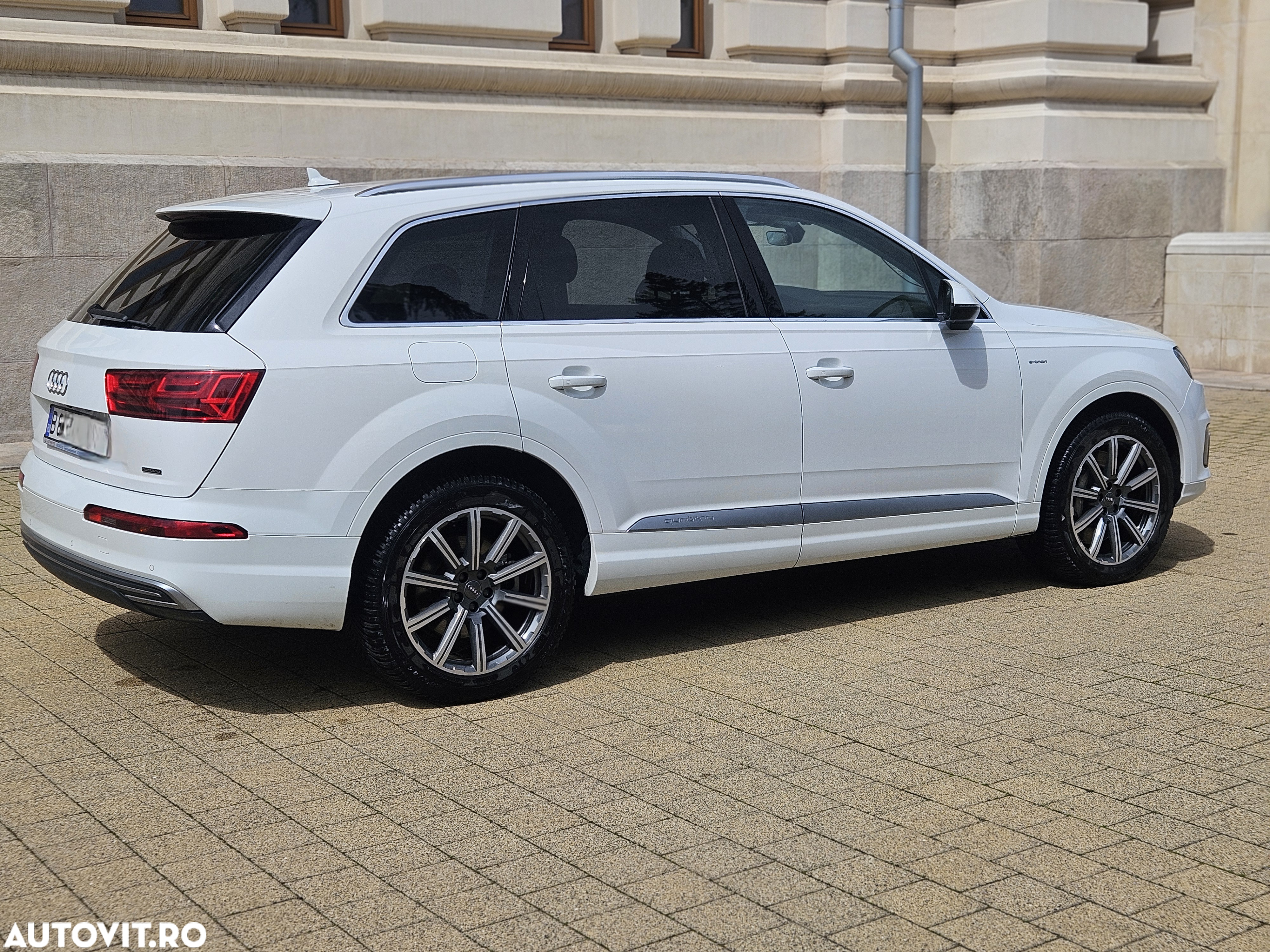 Audi Q7 - 5