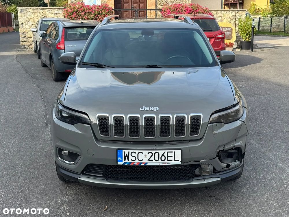 Jeep Cherokee - 2