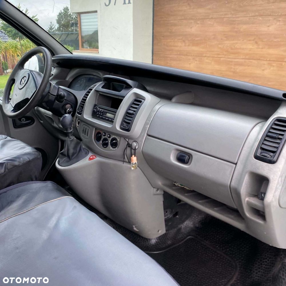 Opel Vivaro - 7