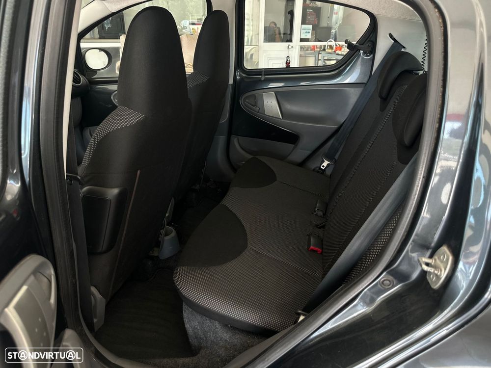 Toyota Aygo 1.0 Style Pack - 15