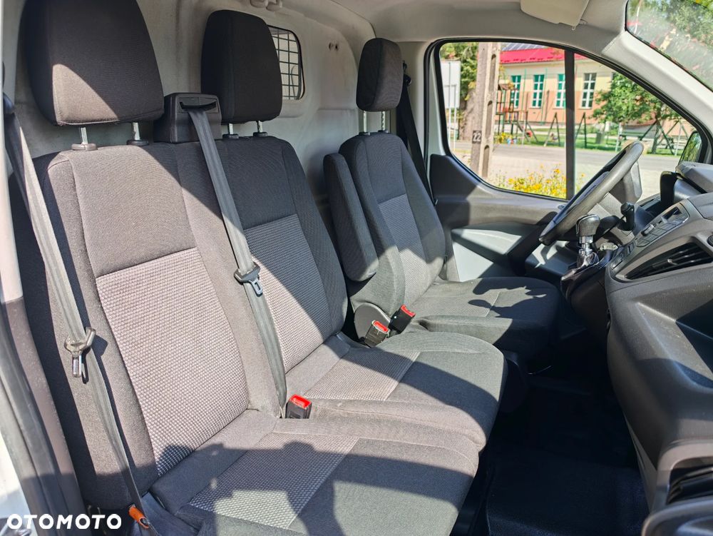 Ford Transit Custom 270 L1H1 Ambiente - 12