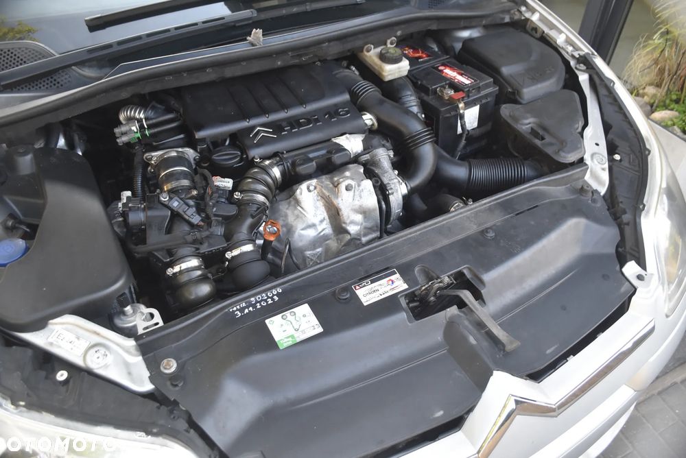 Citroën C4 HDi 110 FAP Tendance - 12