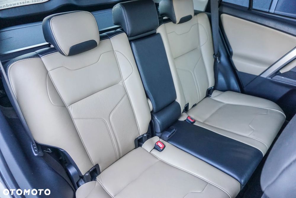 Toyota RAV4 - 31