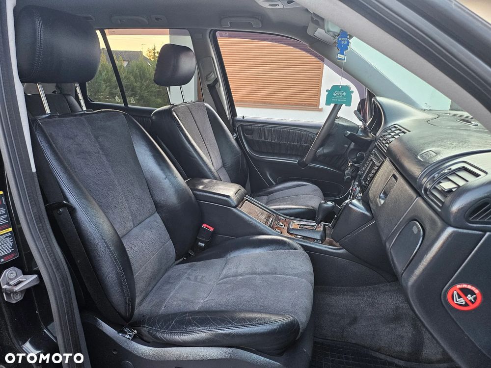 Mercedes-Benz ML - 17