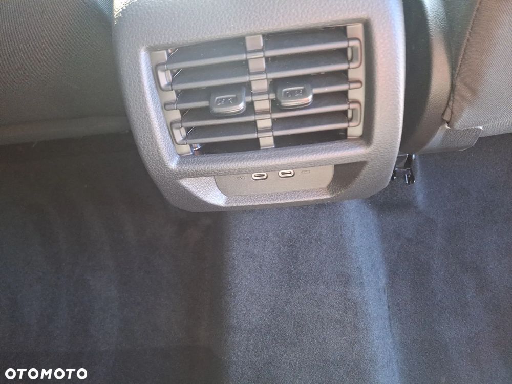 Volkswagen Caddy - 36