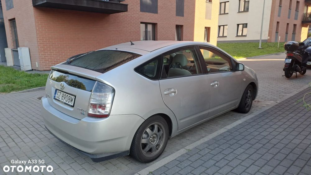 Toyota Prius 1.5 VVT-i Prestige - 5