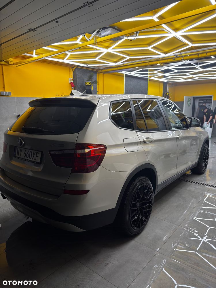 BMW X3 xDrive20d - 7