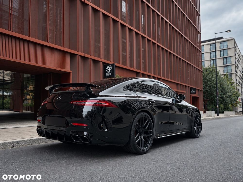 Mercedes-Benz AMG GT 63 S 4Matic+ Speedshift MCT 9G - 3