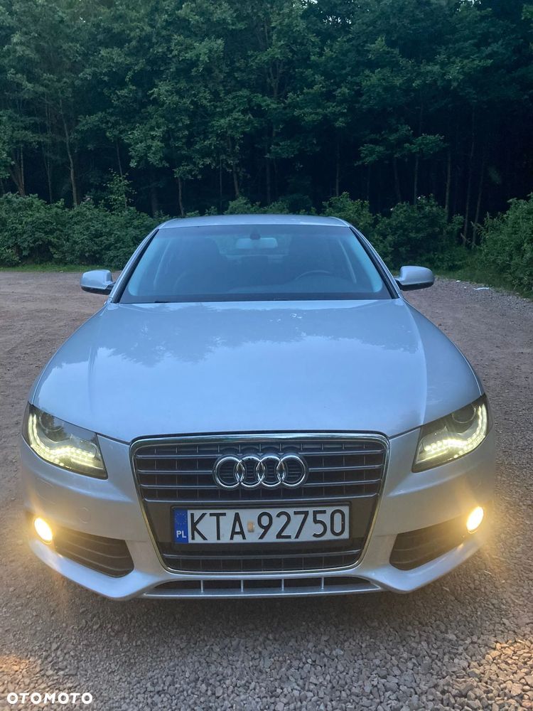 Audi A4 Limousine 2.0 TDI DPF Ambiente - 2