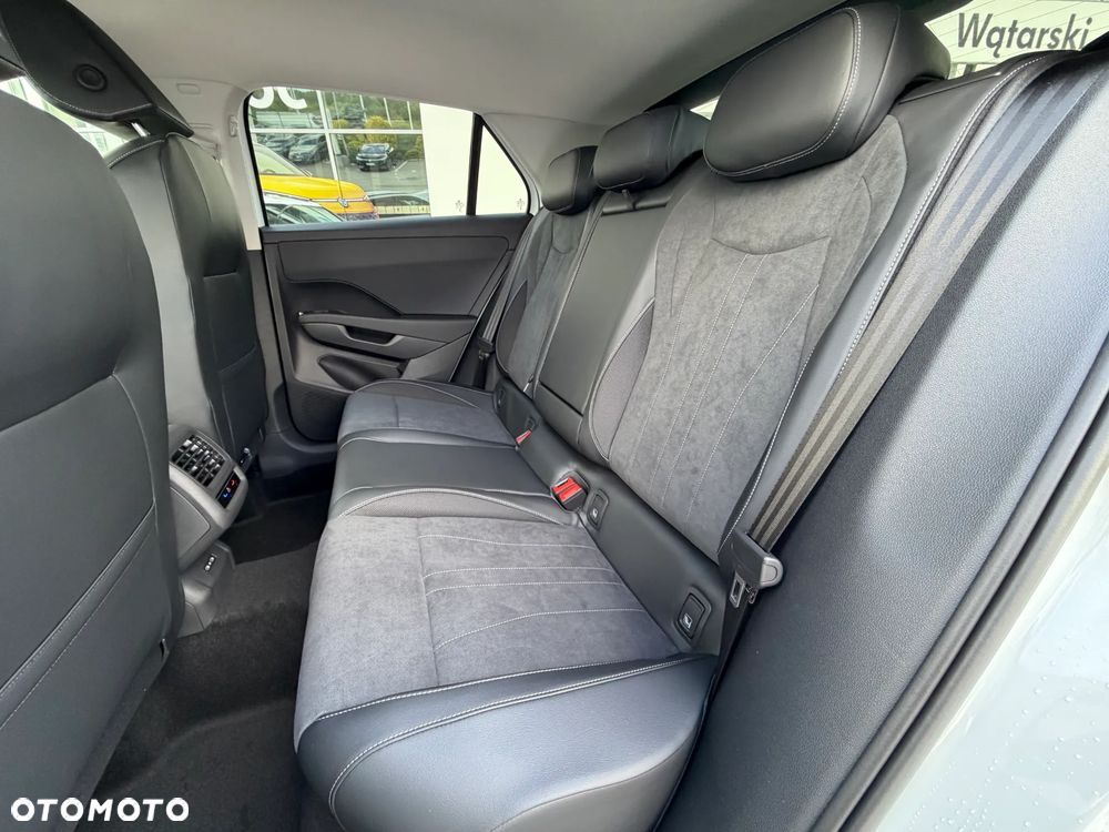 Volkswagen T-Roc 1.5 eTSI Style DSG - 9