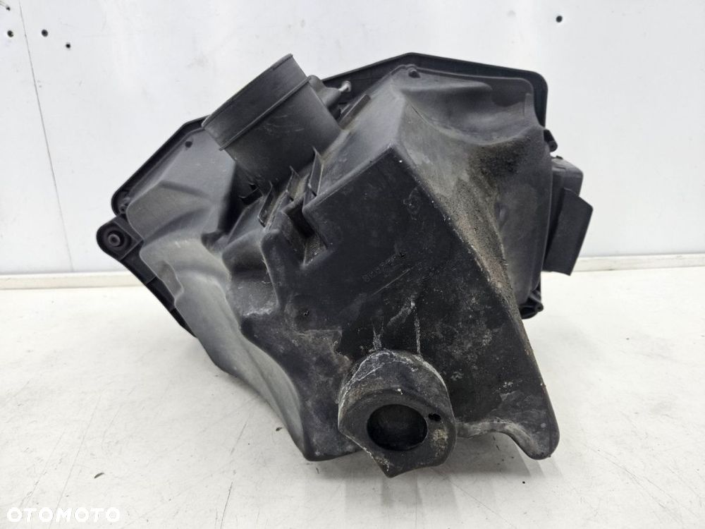 Obudowa filtra powietrza BMW E90 E91 E92 E93 2.5i 3.0i 04-12r. silnik N53B30 benzyna 8594558 - 8
