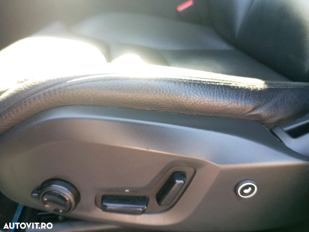 Volvo XC 60 T8 Twin Engine AWD Inscription - 13