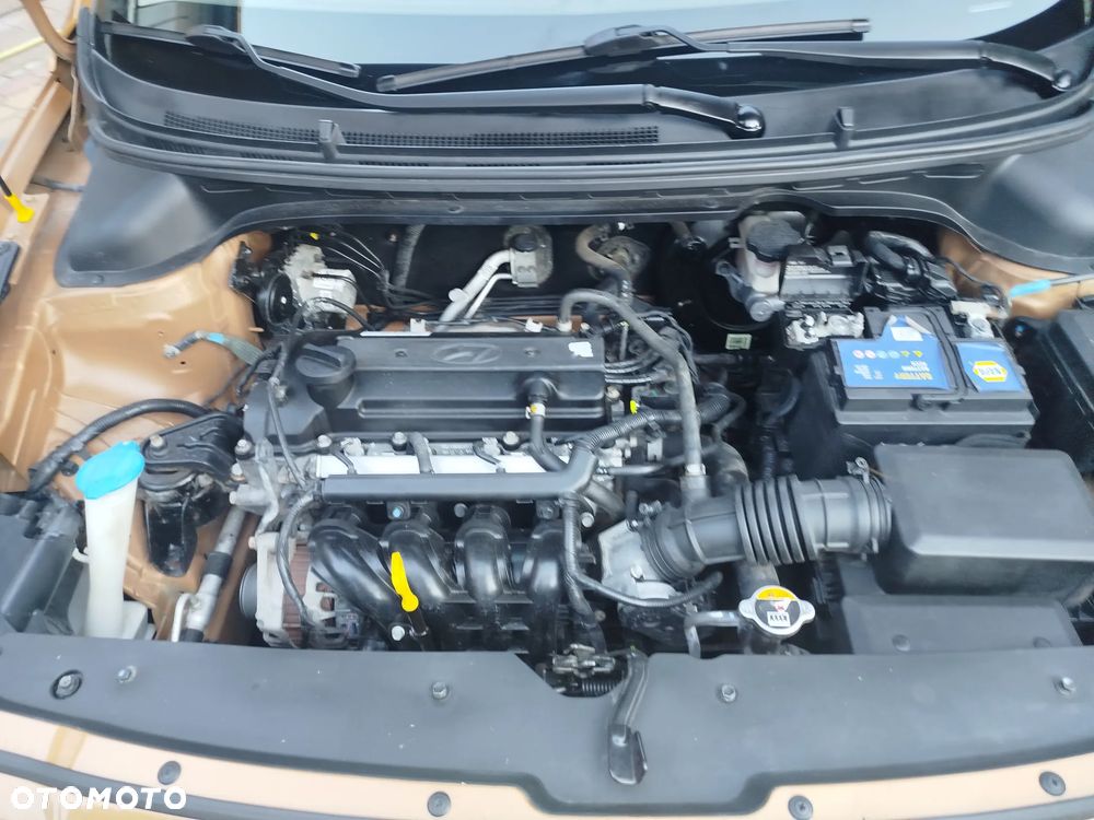 Hyundai i20 - 13