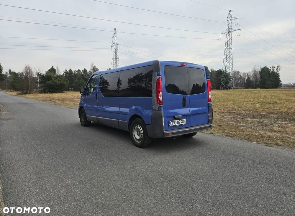 Opel Vivaro - 14