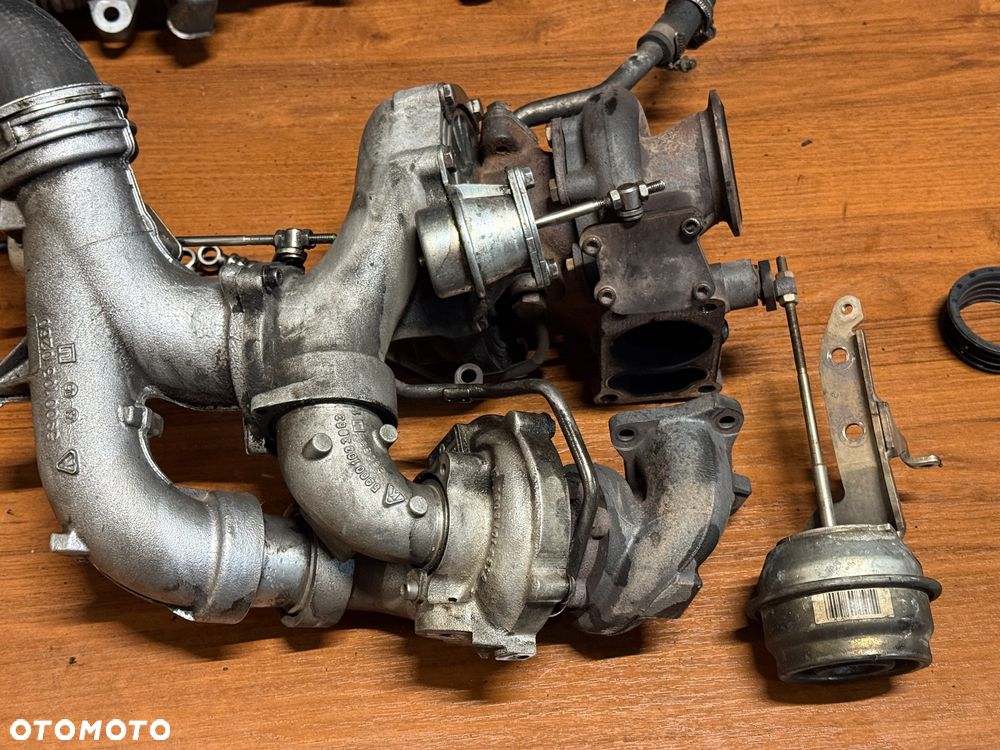 Turbosprężarki 535d 272KM komplet do regeneracji e60 e61 - 2