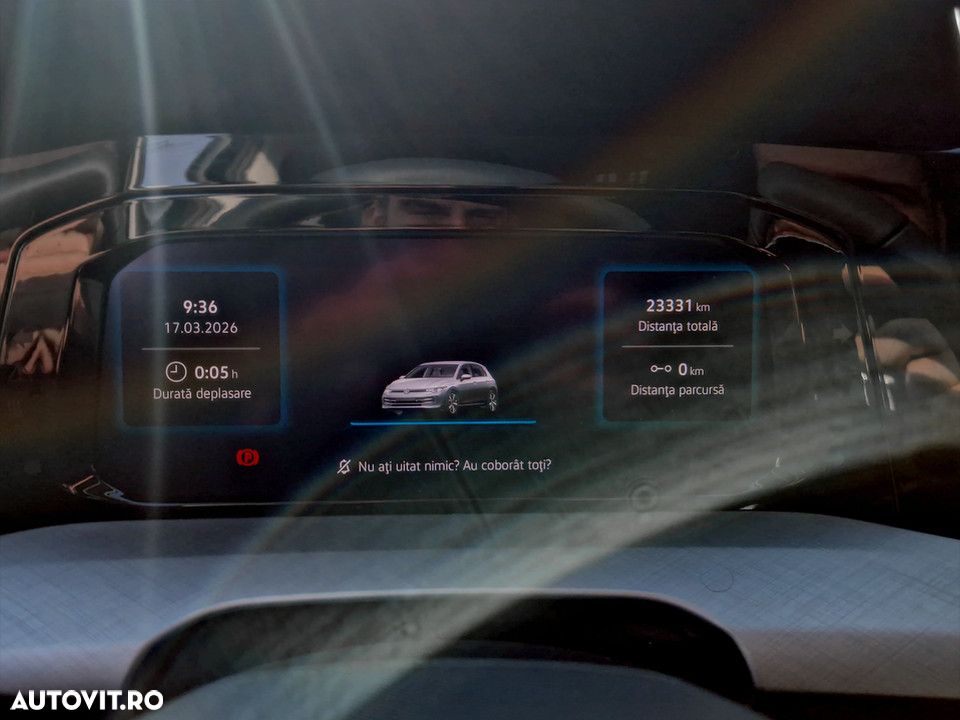 Volkswagen Golf 1.5 eTSI DSG MHEV Advanced - 18