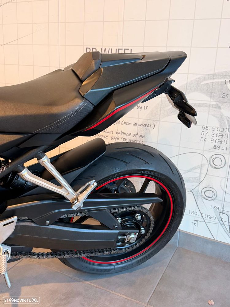 Honda CBR 650R E-Clutch - 4