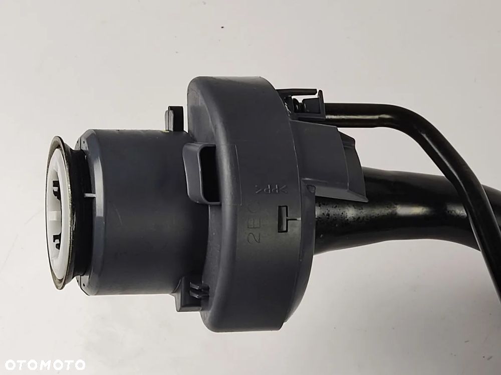 LEXUS ES 2.5h od 2018r Wlew Paliwa Rurka Wlewu - 2