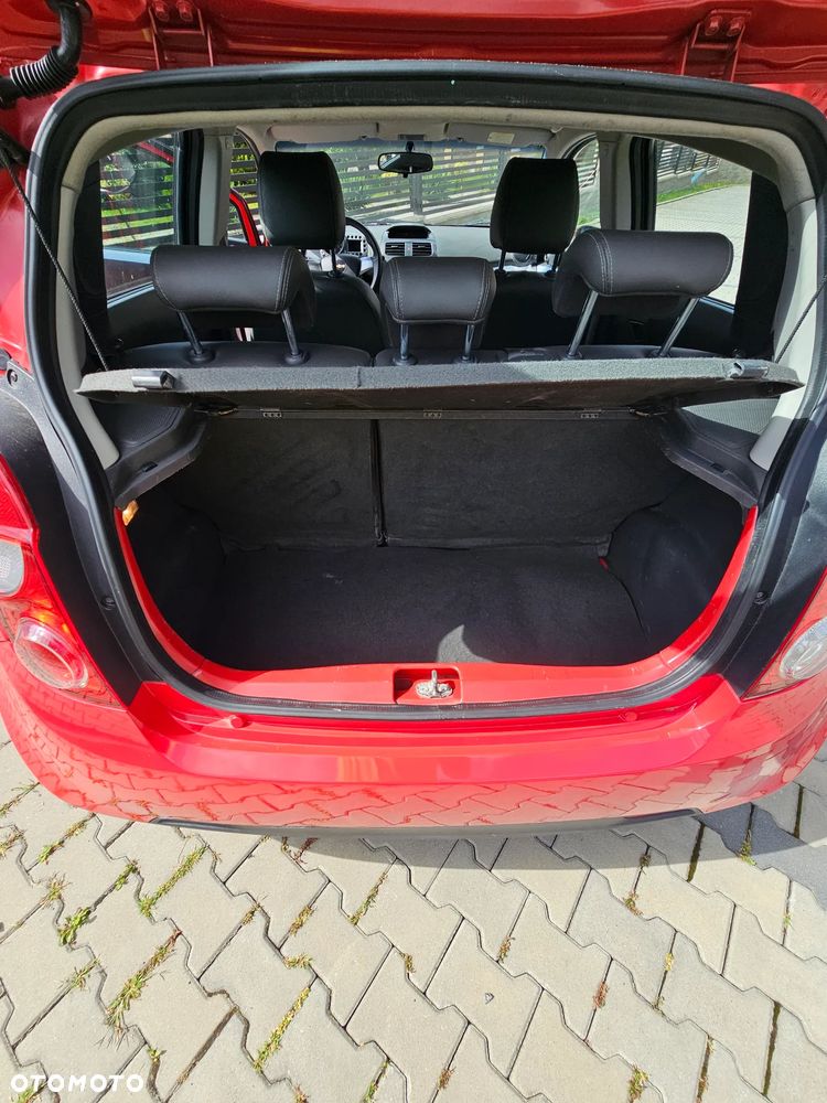 Chevrolet Spark 1.0 LS - 23