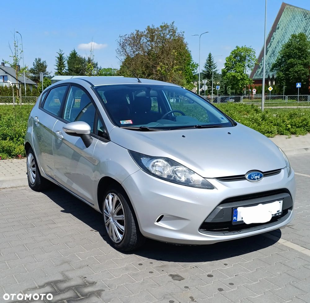 Ford Fiesta 1.25 Ambiente - 1