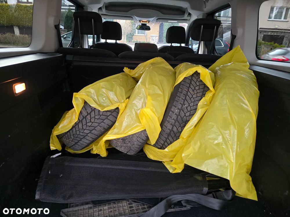 Citroën Berlingo XL BlueHDi 130 EAT8 MAX - 18