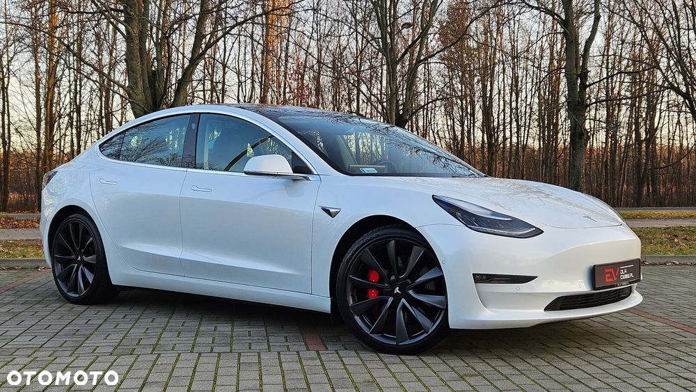 Tesla Model 3 - 7