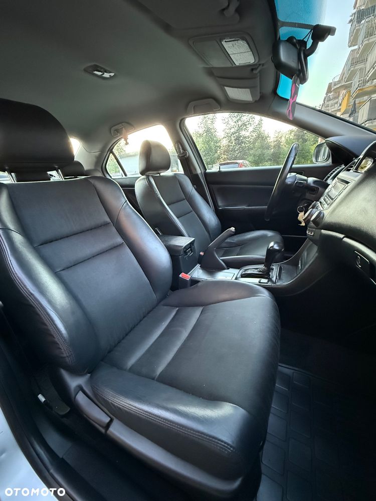 Honda Accord 2.0 Comfort - 17