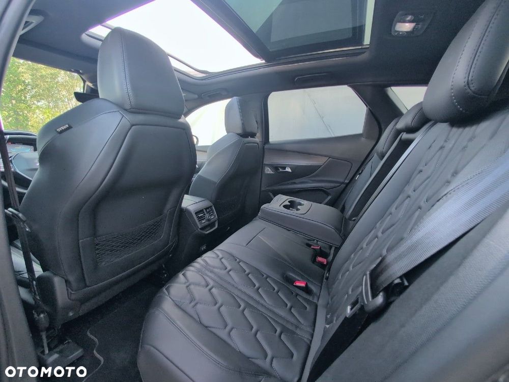 Peugeot 3008 1.6 PureTech Hybrid4 PHEV GT S&S EAT8 - 10