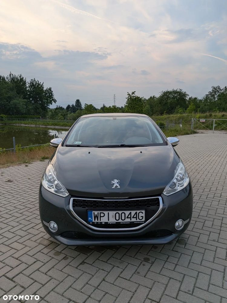 Peugeot 208 1.2 PureTech Style - 2