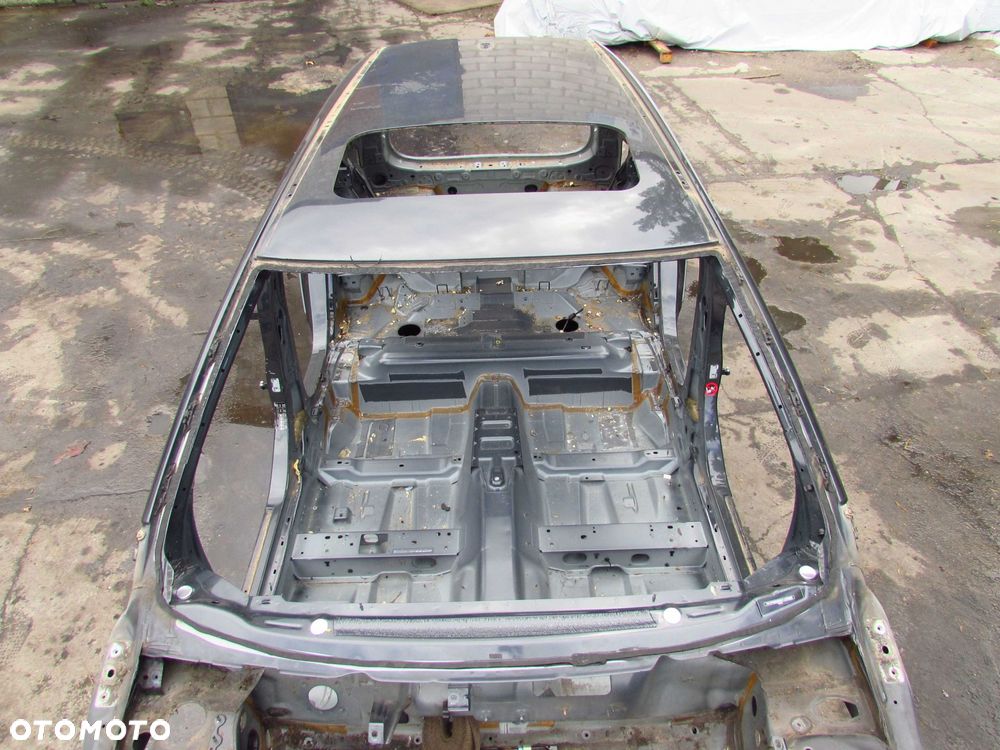 VOLVO V60 10-17 DACH SZYBERDACH SLUPEK POSZYCIE CIETY 492-46 POMORSKIE - 1